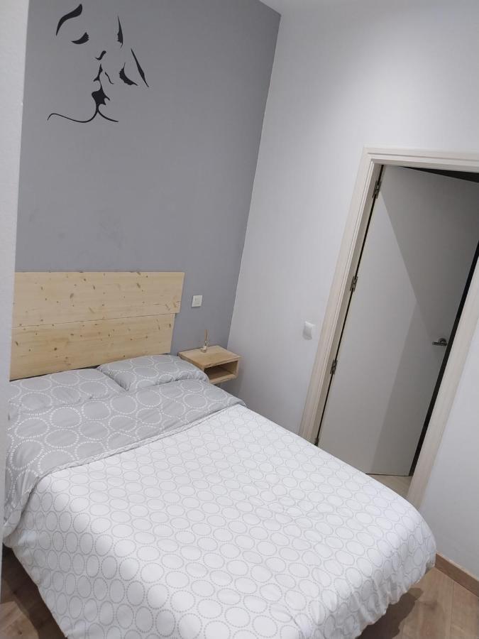 Centrico Apartamento Con Patio Madrid Dış mekan fotoğraf