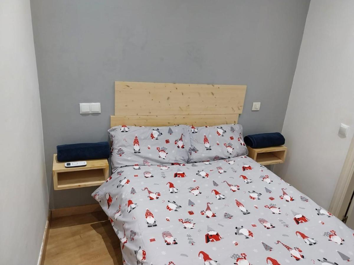 Centrico Apartamento Con Patio Madrid Dış mekan fotoğraf